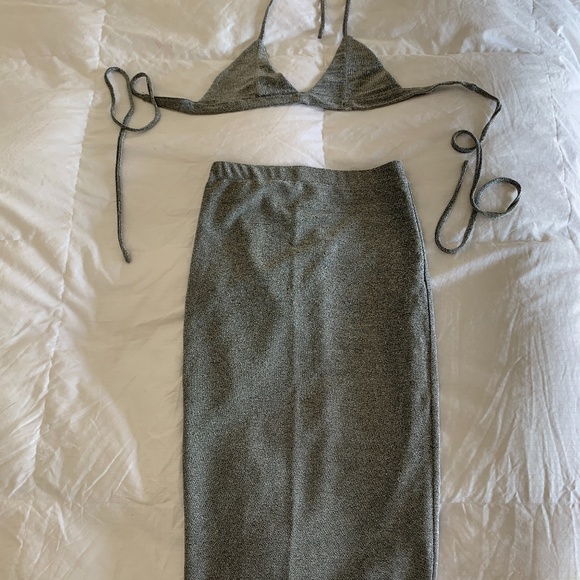 REVOLVE - by the way - Eliza Shimmer Wrap Set in Silver (XS) - Picture 6 of 8